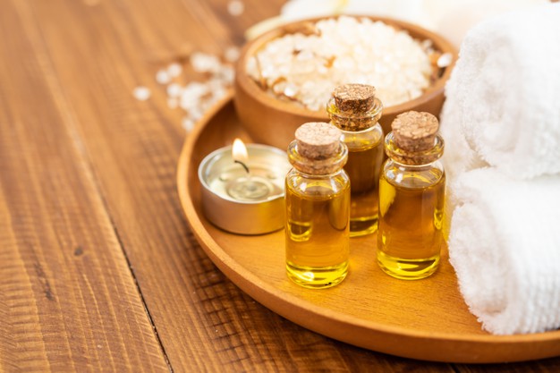 Ayurvedic Oil Massage