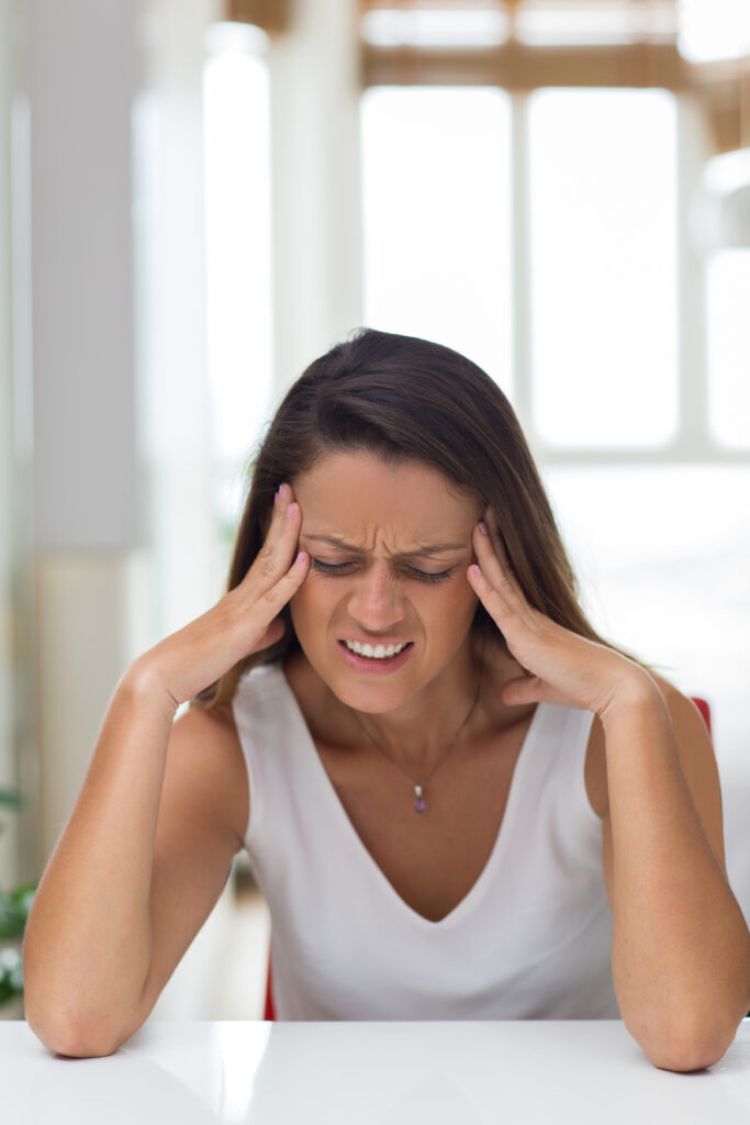 Shirodhara for migraine relief
